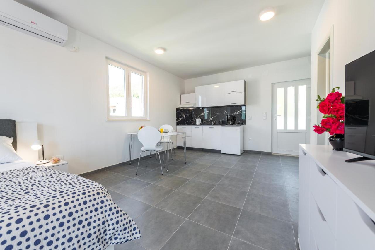 Korta Apartments Вигань Экстерьер фото